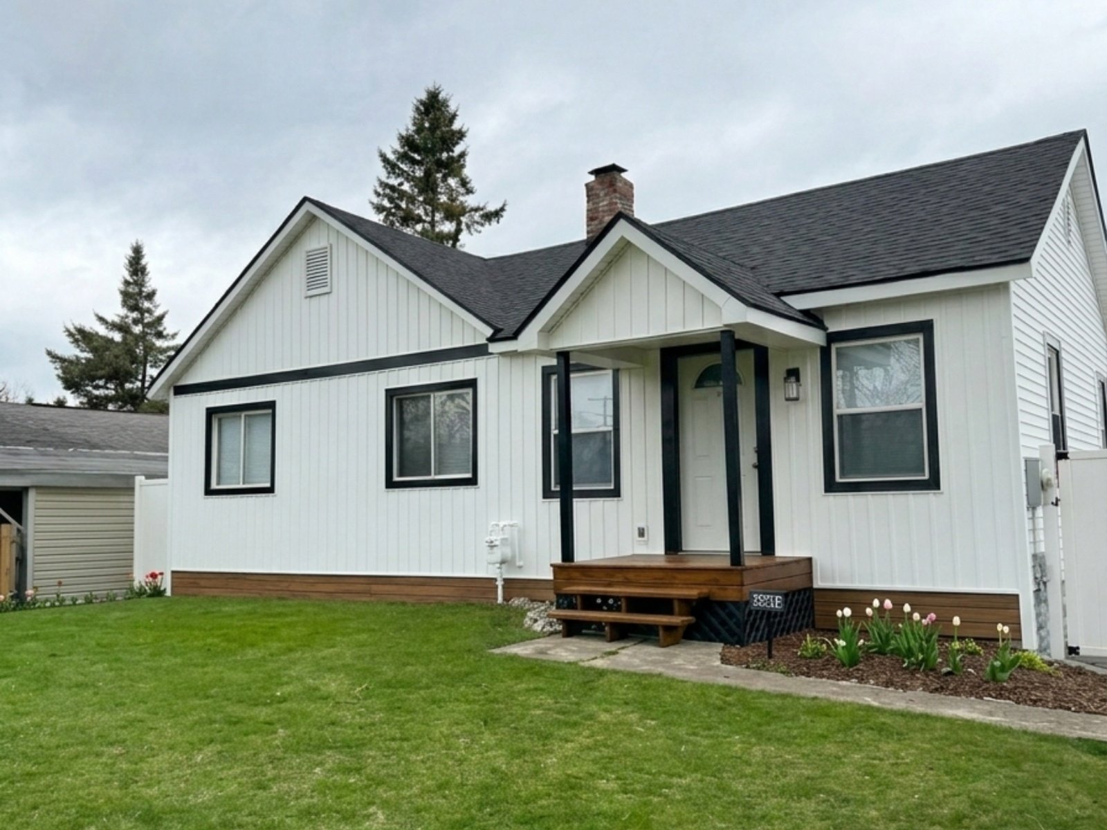 Residential and commercial siding installation services in Detroit and surrounding suburbs area